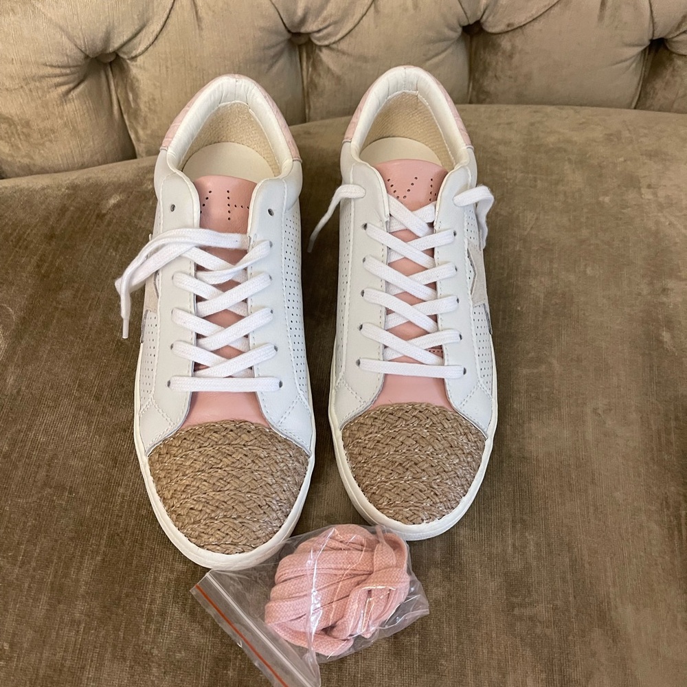 Vintage Havana sneakers size 10